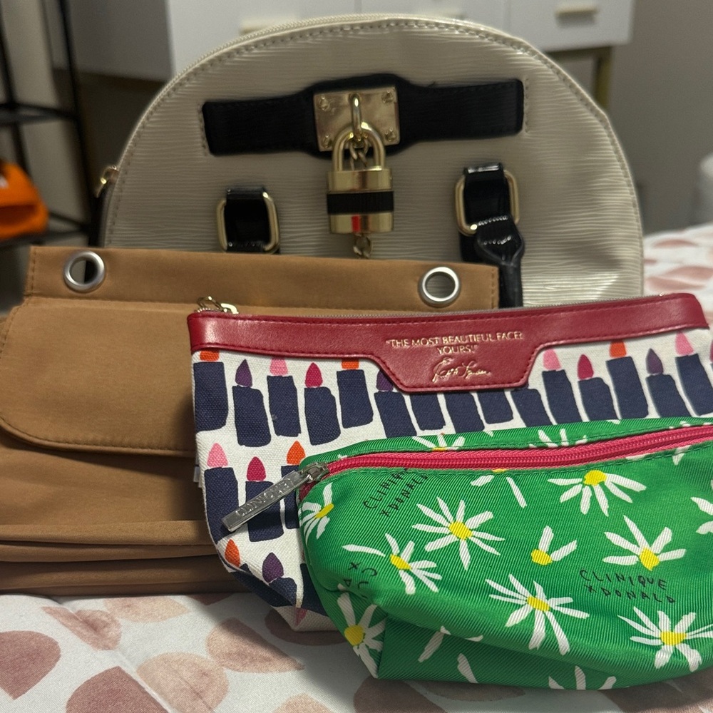 Clinique Floral and Lipstick Cosmetic Bag Duo